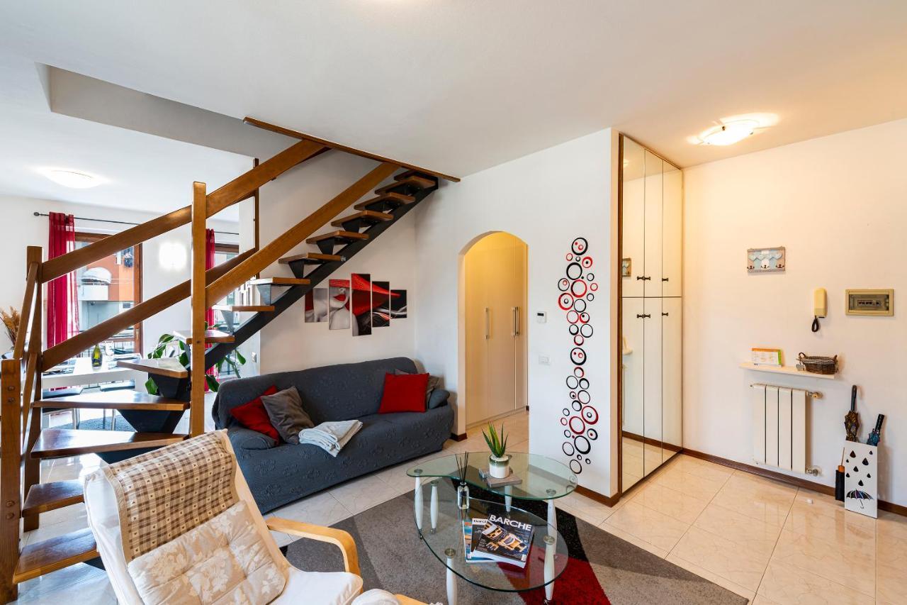 Tresa Bay House - Lugano Lake Lavena Ponte Tresa Eksteriør bilde